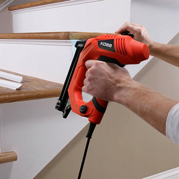 Kobb KBZ90 15-25mm Zımba ve 15-32mm Profesyonel Çivi Çakma Makinesi - 3000 Adet Yedek Zımba ve Çivi