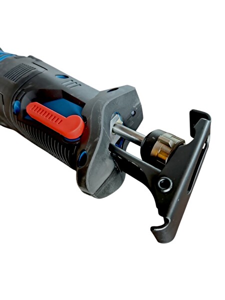 Hyundai HRS850 850W Tilki Kuyruğu Testere - Değişken Hız Ahşap Ve Metal Kesim