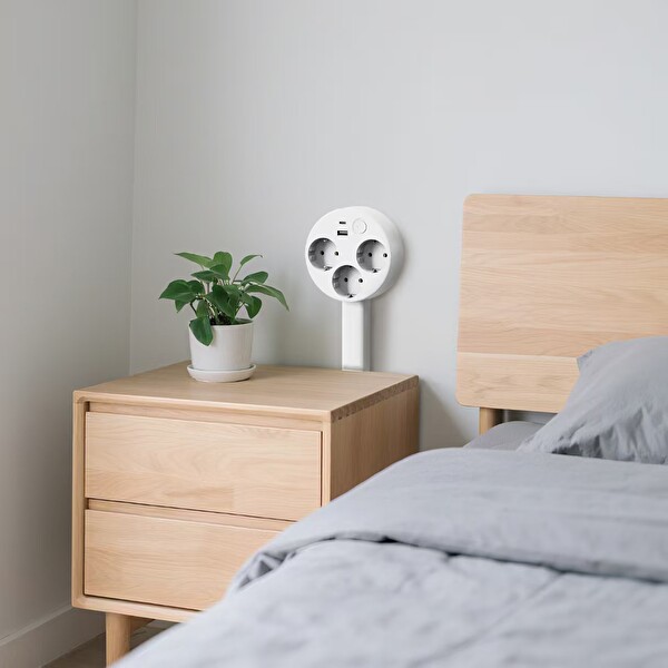 Elinux USB-A ve USB-C Portlu 3 AC Çıkışlı 180 Derece Dönebilen Beyaz 67 CM Genişletilebilir Dönen Priz