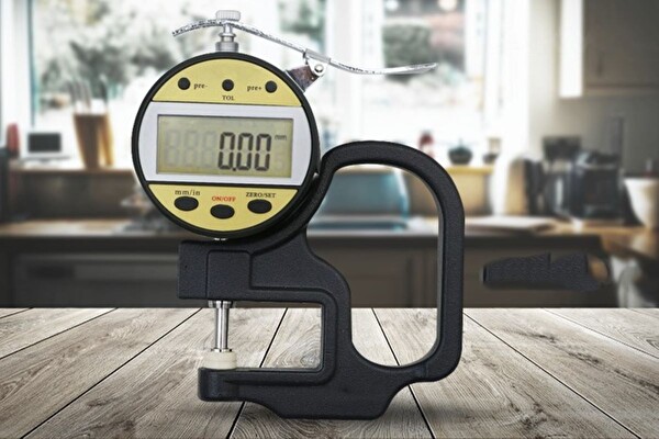 Loyka 5317-10 Kalınlık Komparatörü Mikrometre 0.01 MM