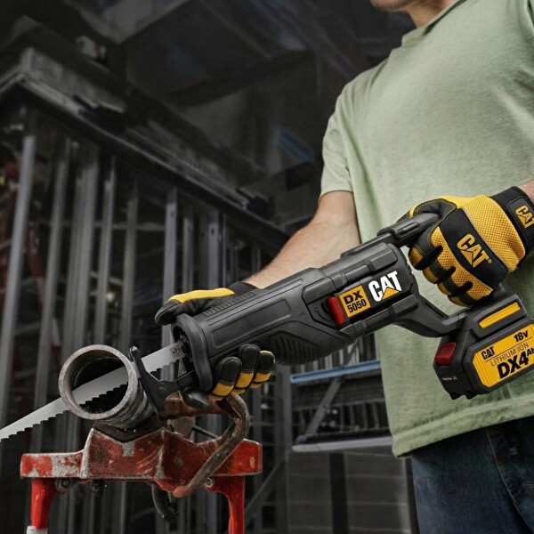 Cat DX5050B 18 Volt Kömürsüz Profesyonel Tilki Kuyruğu Testere - Akü Dahil Değildir