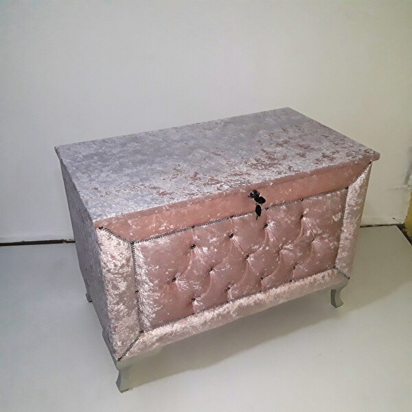 Bengi Ticaret Çeyiz Sandık 18151 Kapitone Büyük Tekli Pembe Kadife Kumaş İçi Kırmızı El Yapı