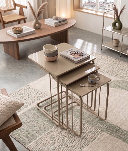 Sweet Home C Zigon Sehpa 3'lü Set MDF Tekerli Metal Ayak İç İçe Geçebilir Ceviz