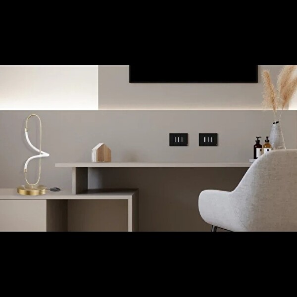 Avize Pazarı Modern Boru Ledli Masa Lambası Eskitme Altın