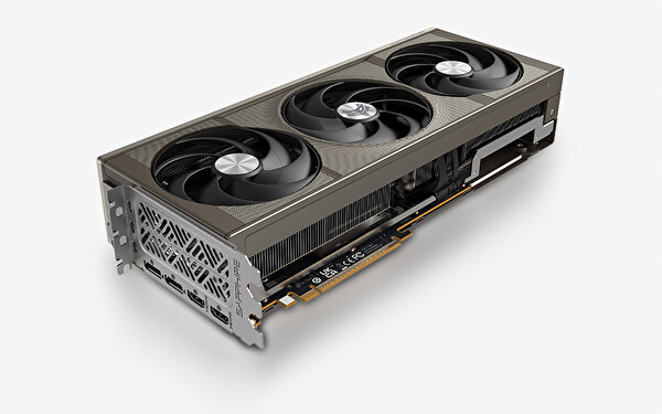 Sapphire Nitro+ AMD Radeon RX 9070 XT 11348-01-20G 16 GB OC GDDR6 256 Bit Gaming Ekran Kartı