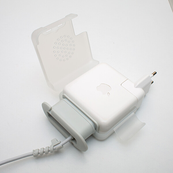 SyncCase MacBook Air Type-C 29W 30W 35W Uyumlu Şarj Aleti Kılıfı Kablo Düzenleyici