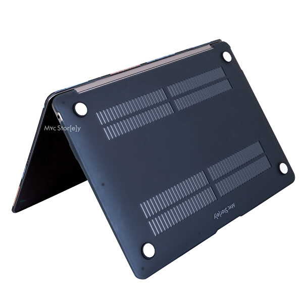 McStorey MacBook Air M2 13.6