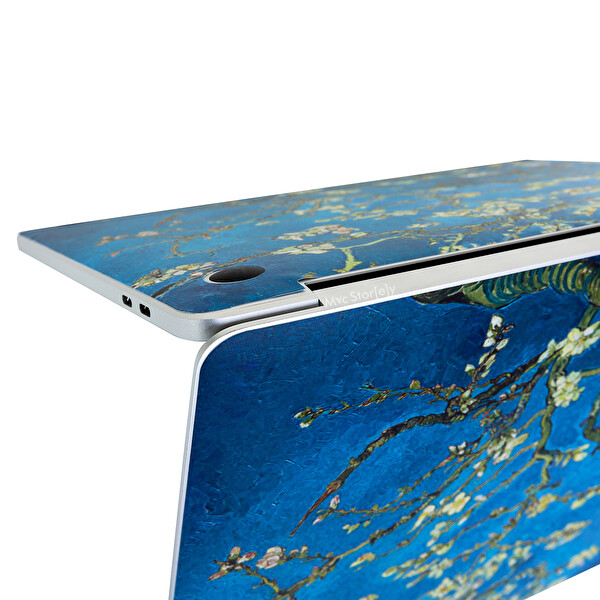 McStorey MacBook Air M2 13.6