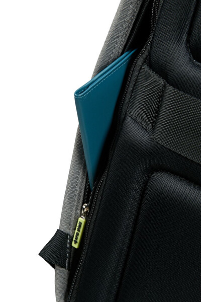 Samsonite KA6-08-001 15.6