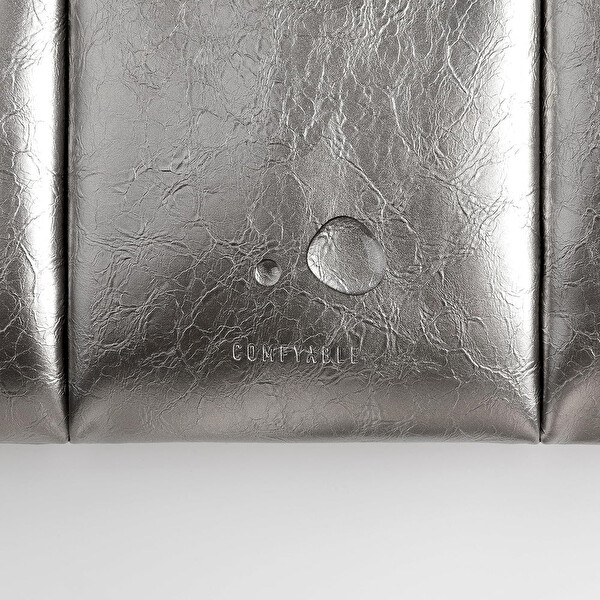 Comfyable Suya Dayanıklı Puffy MacBook Air-Pro Laptop Kılıfı M5-M4-M3-M2-M1 Uyumlu Metalik