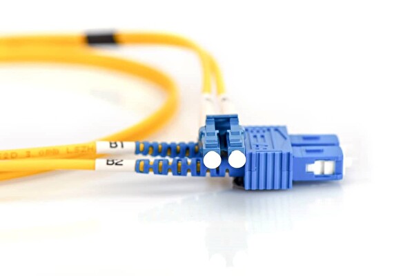 Digitus FO Patch Cord Duplex LC To SC SM OS2 09/125 - 2 M Çift Yönlü Network Kablosu