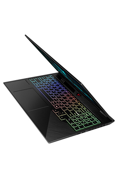 Casper Excalibur G920 i9-14900HX 24GB 2TB RTX5090 24GB 16
