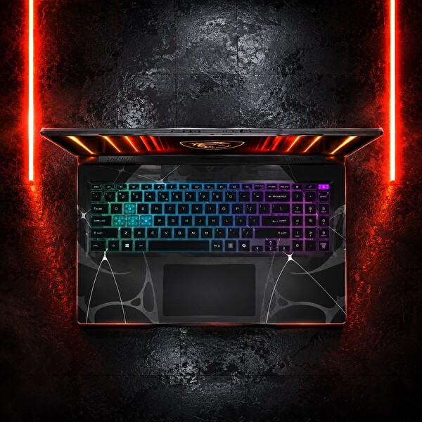 MSI Cyborg 15 B2RWFKG-207XTR013 Core5 210H 64GB 2TBSSD RTX5060 15.6