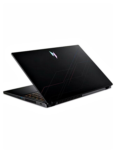 Acer Nitro V 15 ANV15-52A27 İ7 13620H 15.6