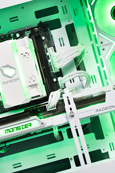 Tulpar TD3 V1.1.3 AMD Ryzen 5 7500F A620A Anakart 32GB 1TB RX9070 XT Freedos Masaüstü Oyun Bilgisayarı - Beyaz