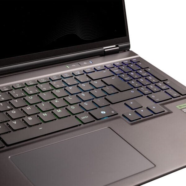 Gameraider FLUX GR16 AMD Ryzen 9-8940HX 16