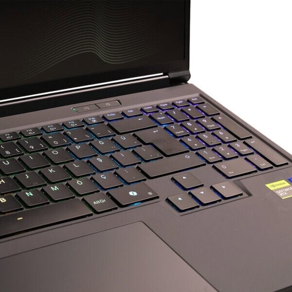 Gameraider IGNIA GR16 Intel Core i9-14900HX 16