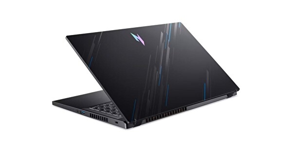Acer Nitro V15 NH.QNBEY.006-16 İ5-13420H 15.6