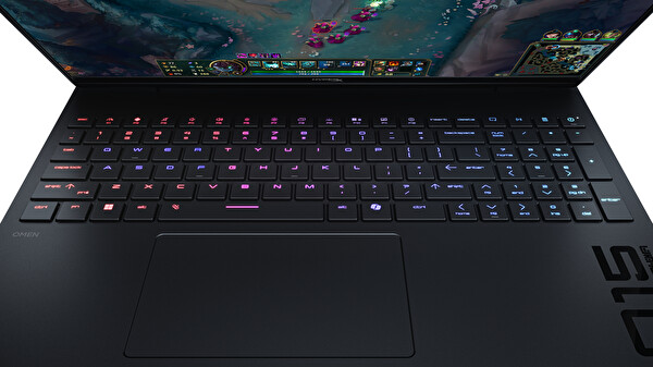 Hyperx Omen 15-GA0002NT D2RC3EA Core i7-14650HX 15.3