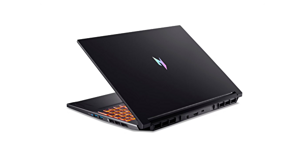 Acer Nitro ANV16-72-72B9A57 Core 7 240H 16