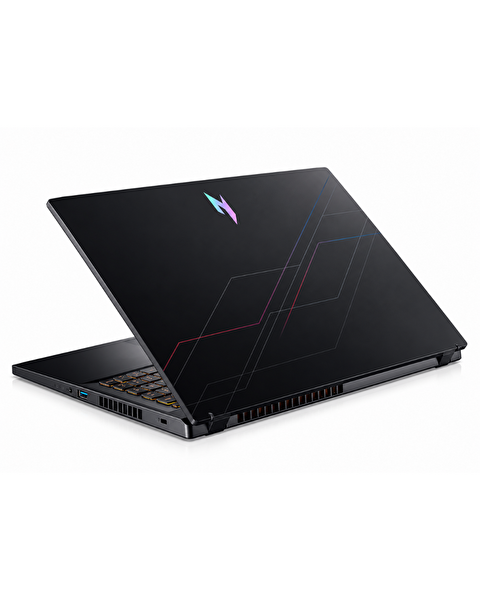 Acer Nitro V 15 İ7-13620H 15.6