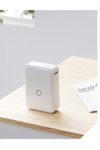 Niimbot D110 Bluetooth Taşınabilir Termal Etiket Yazıcı - Beyaz