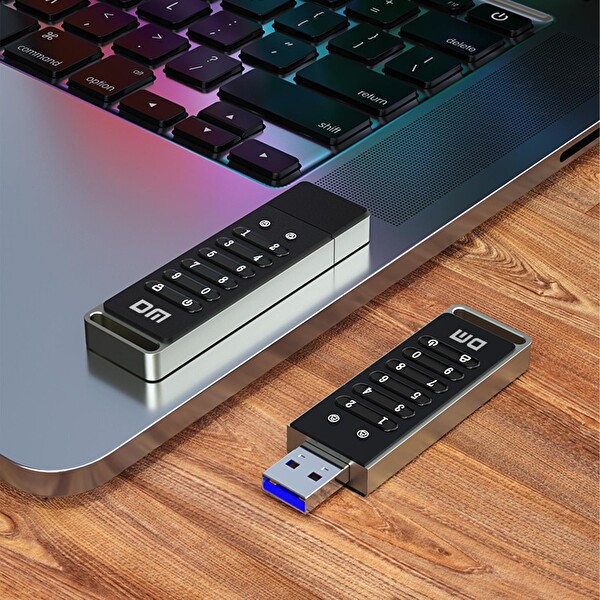 DM FD063 Şifreli USB 3.0 32 GB Flash Bellek