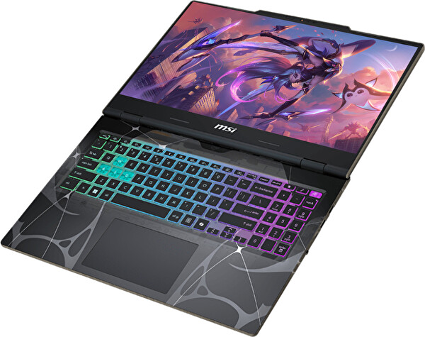 MSI Cyborg 15 i5 13420H 24 GB RAM 1 TB SSD RTX 5060 8 GB W11Home 15.6
