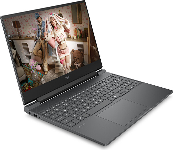 HP Victus Gaming Core i7-13620H 128 GB RAM 4 TB SSD RTX 5060 8 GB 15.6