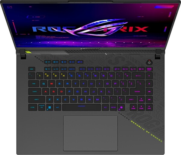 Asus Rog Strix G16 Ryzen 9 9955HX 24 GB RAM 4 TB SSD 12 GB RTX 5070 Ti 16