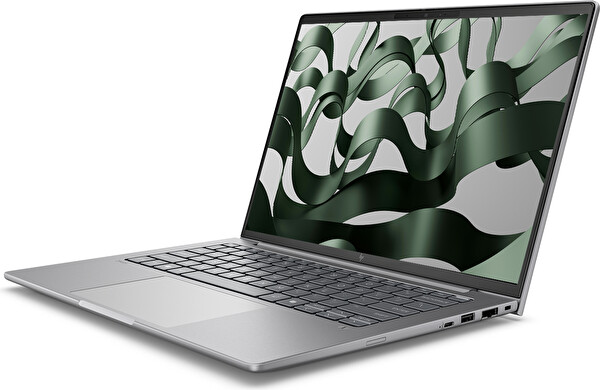 HP Zbook 8 G1I Core Ultra 7 265H 80 GB RAM 2 TB SSD 4GB RTXA500 14