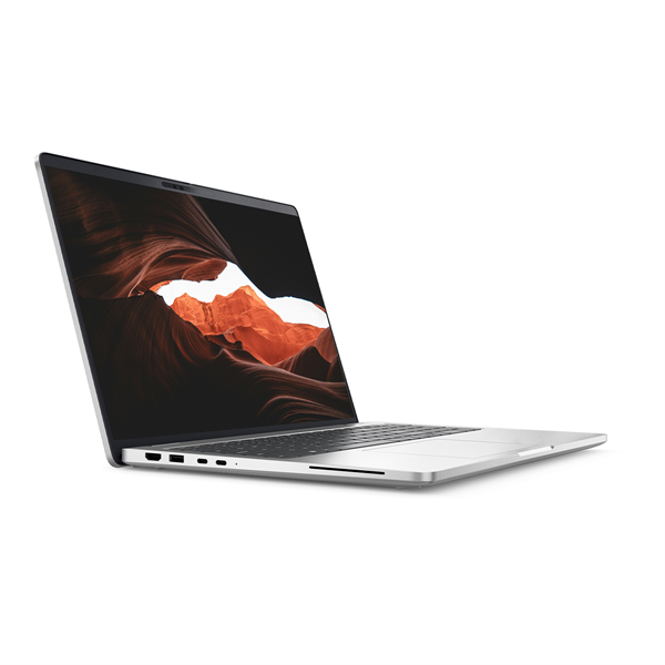 Dell Pro 16 Ultra Core 5 120U 96 GB RAM Ddr5 1 TB SSD Graphics 16