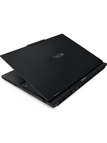 Lenovo Legion 5 15IAX10 Ultra 7 255HX 64 GB 4 TBSSD RTX 5070 8GB(115W) 15.1
