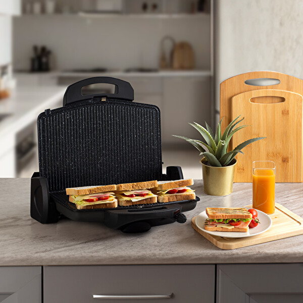 Aryıldız Contact Grill Tost Makinesi Siyah 1800W 4 Dilim