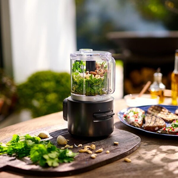 KitchenAid Go 5KFCR531BM Kablosuz Serisi -Mini Mutfak Robotu Bataryalı