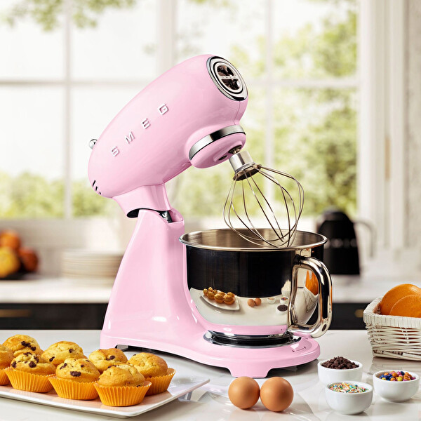Smeg SMF05BLEU Pembe Gövde Hamur Karıştırma Makinesi Pembe