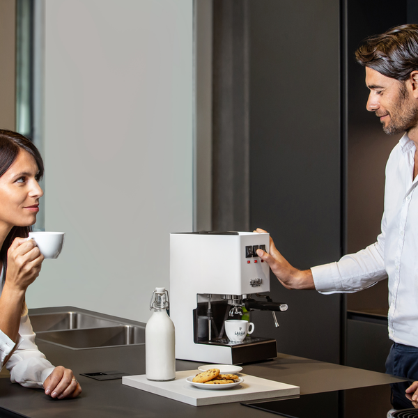 Gaggia RI9481/13 New Classic EVO 2023 Beyaz Espresso Makinesi