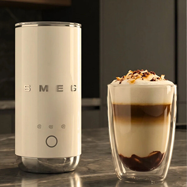Smeg MFF02CREU Süt Köpürtme Makinesi Krem