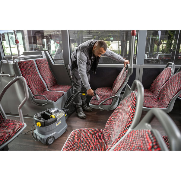 Karcher Puzzi 8/1 Gri Halı Koltuk Döşeme Yıkama Makinesi