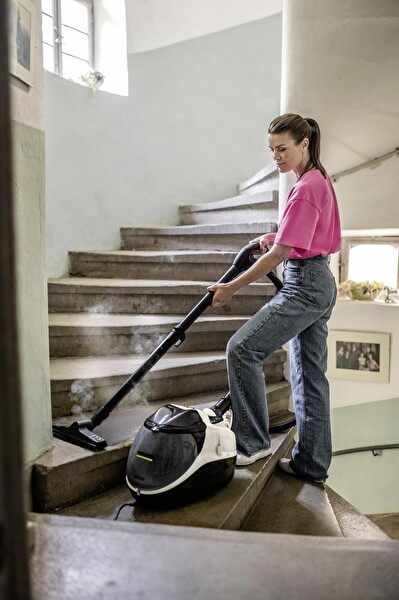 Karcher SV 7 Buharlı Temizlik Makinesi
