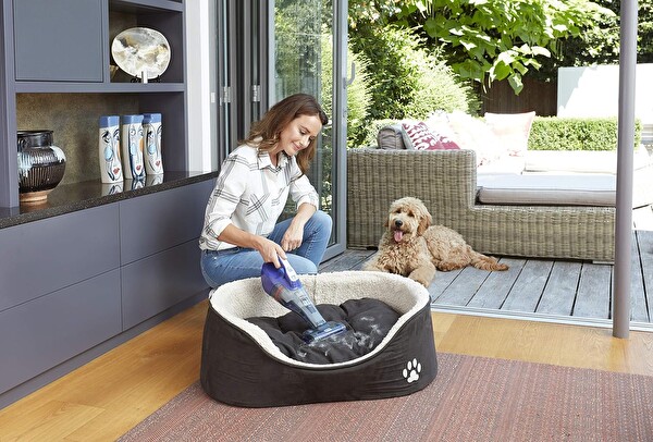 Black Decker DVB315JP-H 12V 1.5 Ah Lithium-Ion Pet Başlıklı Şarjlı El Süpürgesi