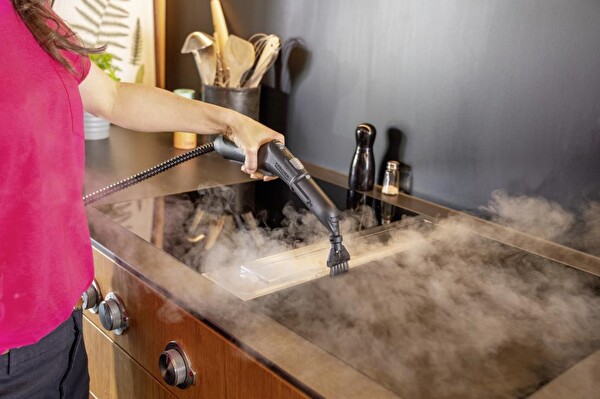 Karcher SC 4 Deluxe Beyaz Buharlı Temizlik Makinesi