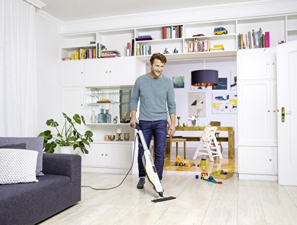 Karcher SC3 UPRIGHT Beyaz Buharlı Temizleme Makinesi