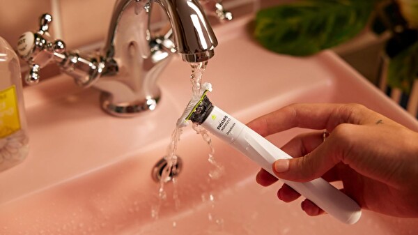 Philips Norelco OneBlade QP1924/70 Kişisel Vücut Bakım Seti