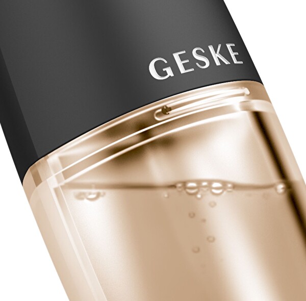 Geske Aqua-Stream 8' i 1 Arada Siyah Yüz Temizleme Cihazı