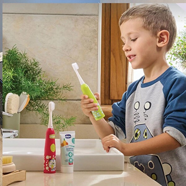 Chicco Çocuklar İçin Pilli Diş Fırçası Panda Kırmızı