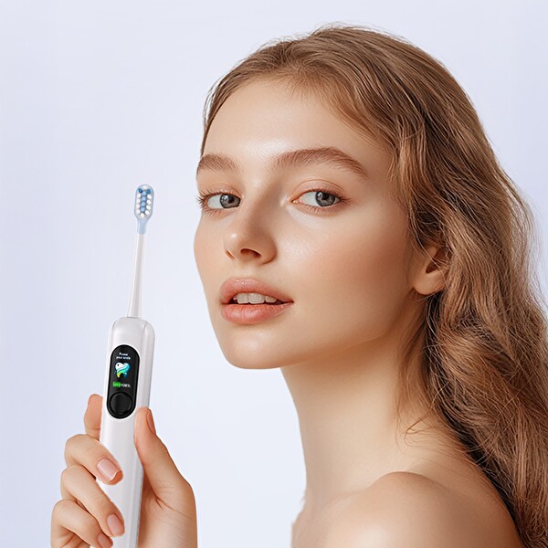 Mioji Oral B8 Care Şarj Edilebilir Diş Fırçası Beyaz - Toplam 4 Adet Fırça Başlık