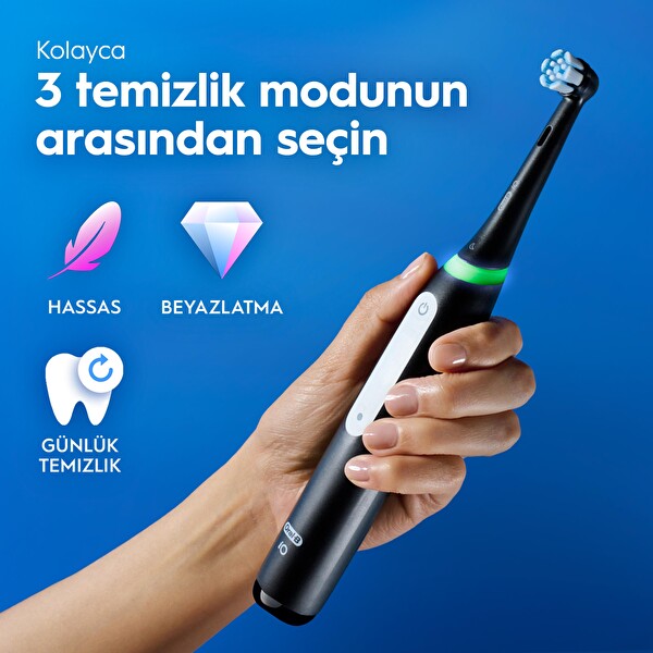 Oral-B iO3Holiday Edition Şarjlı Diş Fırçası ve 3’lü Yedek Başlık