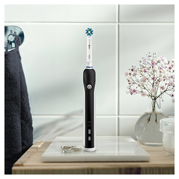 Oral-B Pro 1 Easy Clean Şarjlı Diş Fırçası