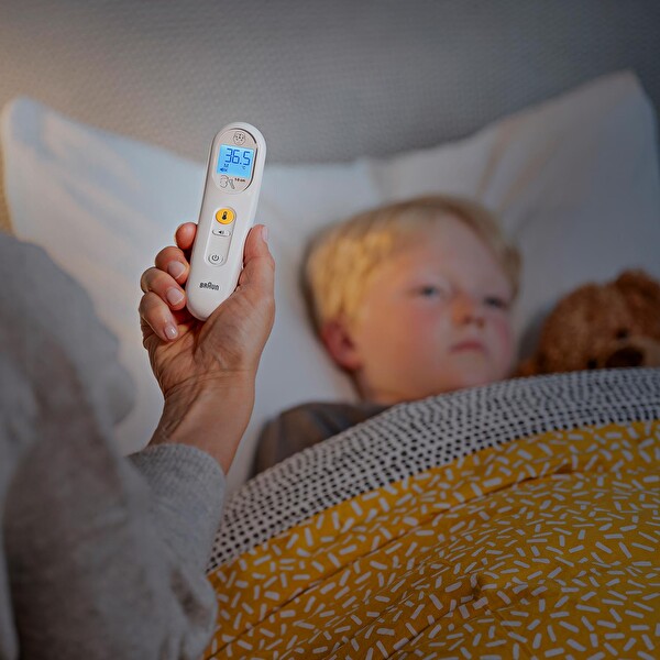 Braun Sensian 3 BNT050WE Temassız Alından Ateş Ölçer